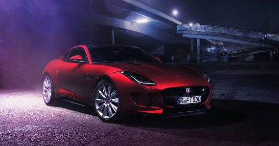 Jaguar-F-Type-R-in-Rot