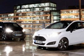 Ford Fiesta 2016 Black and White