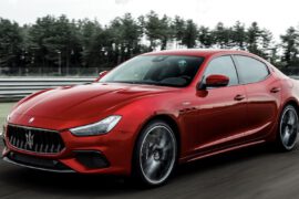 Maserati Ghibli Trofeo Rot